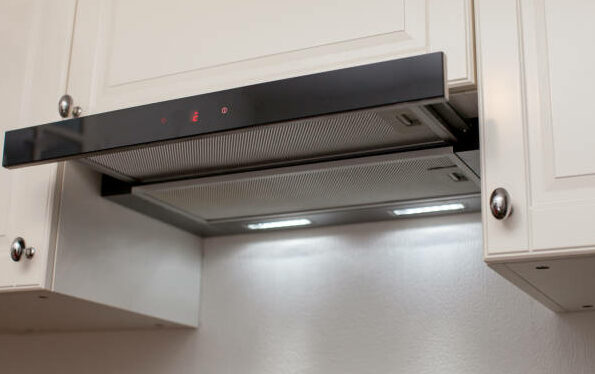kitchen vent circulation between cabinet